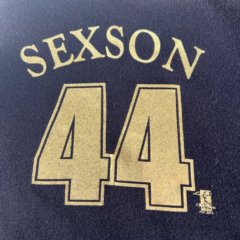 Seattle Mariners Black and Gold Women’s Tshirt - Picture 5 of 5